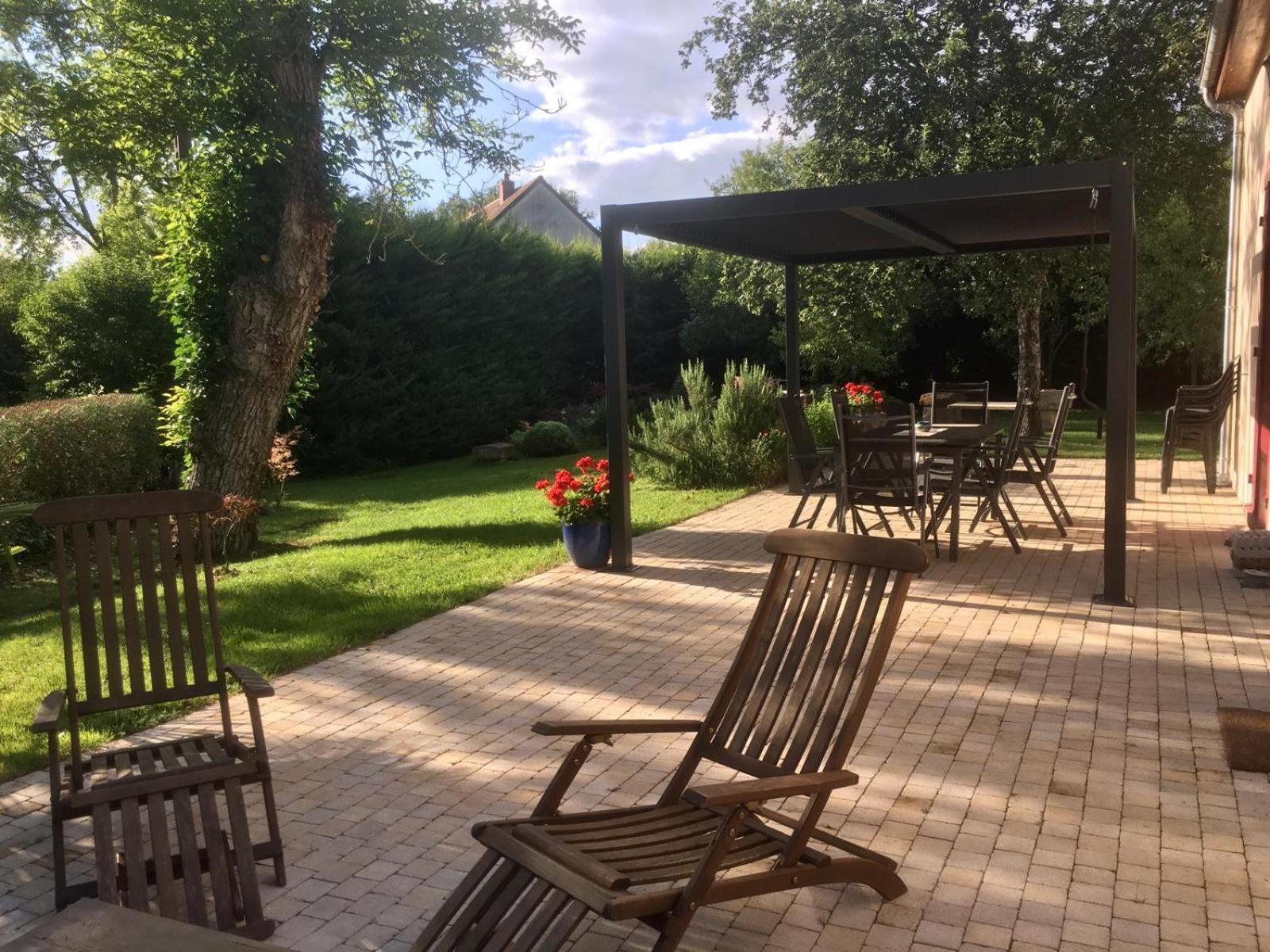 Nature Et Bord D'Etang A Jars Exterior photo